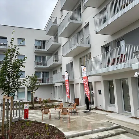 Domitys - Caron - Aeroport Orly Aparthotel