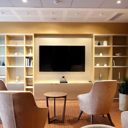 Aparthotel Domitys - Caron - Aeroport Orly 3*