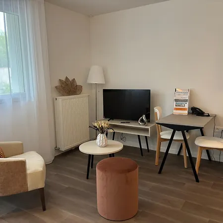 Domitys - Caron - Aeroport Orly Aparthotel 3*